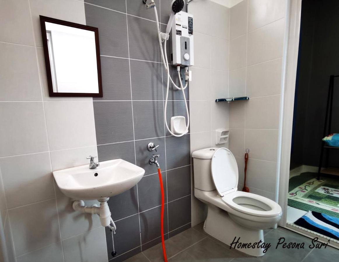 Pesona Suri Homestay Batu Pahat Extérieur photo